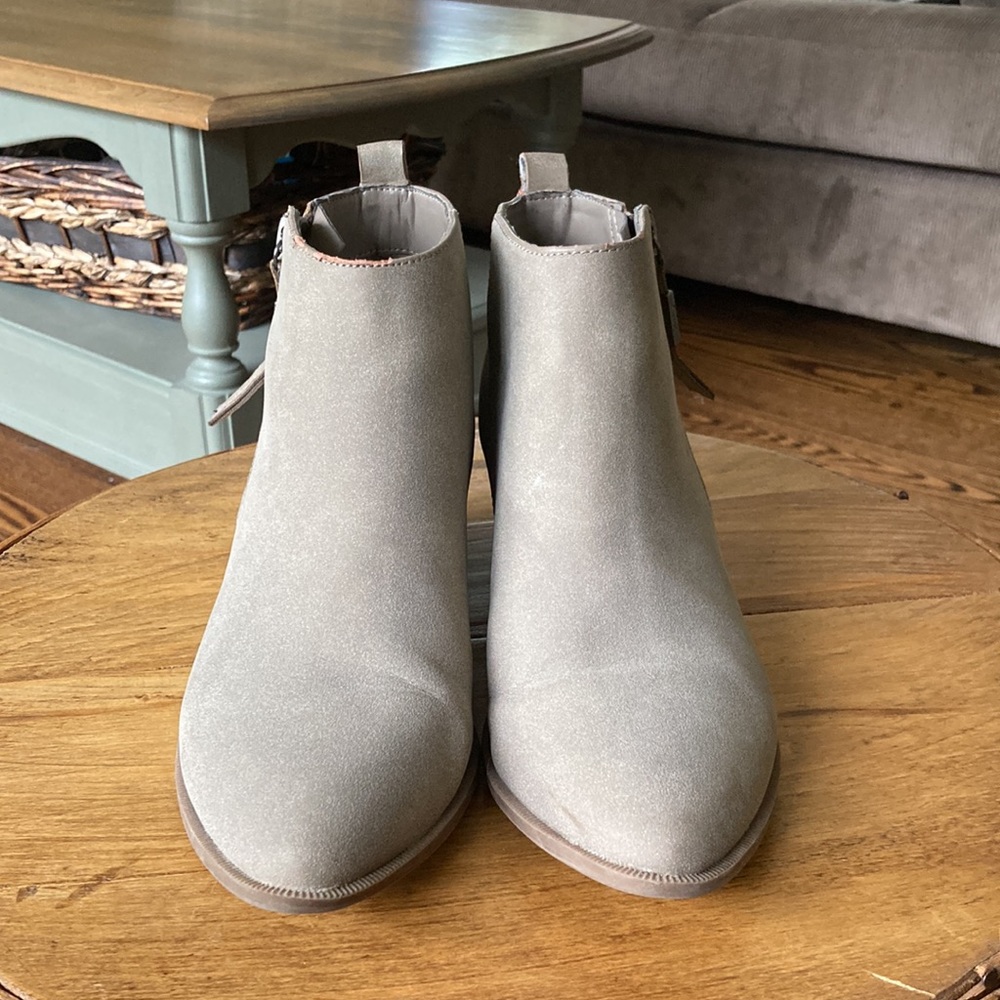 Sam Edelman Bootie, 9.5 - Picture 6 of 7